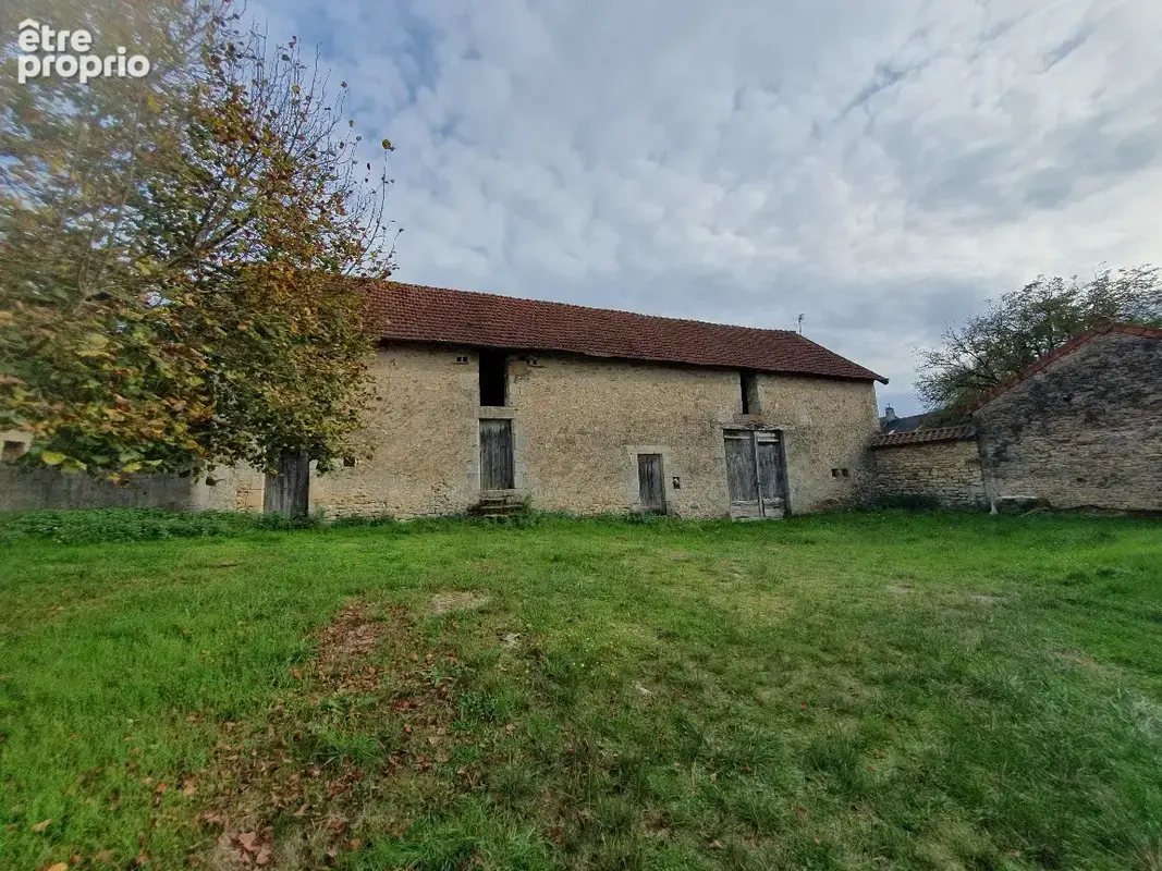Agréable maison en pierres avec un gite et piscine - photo 9