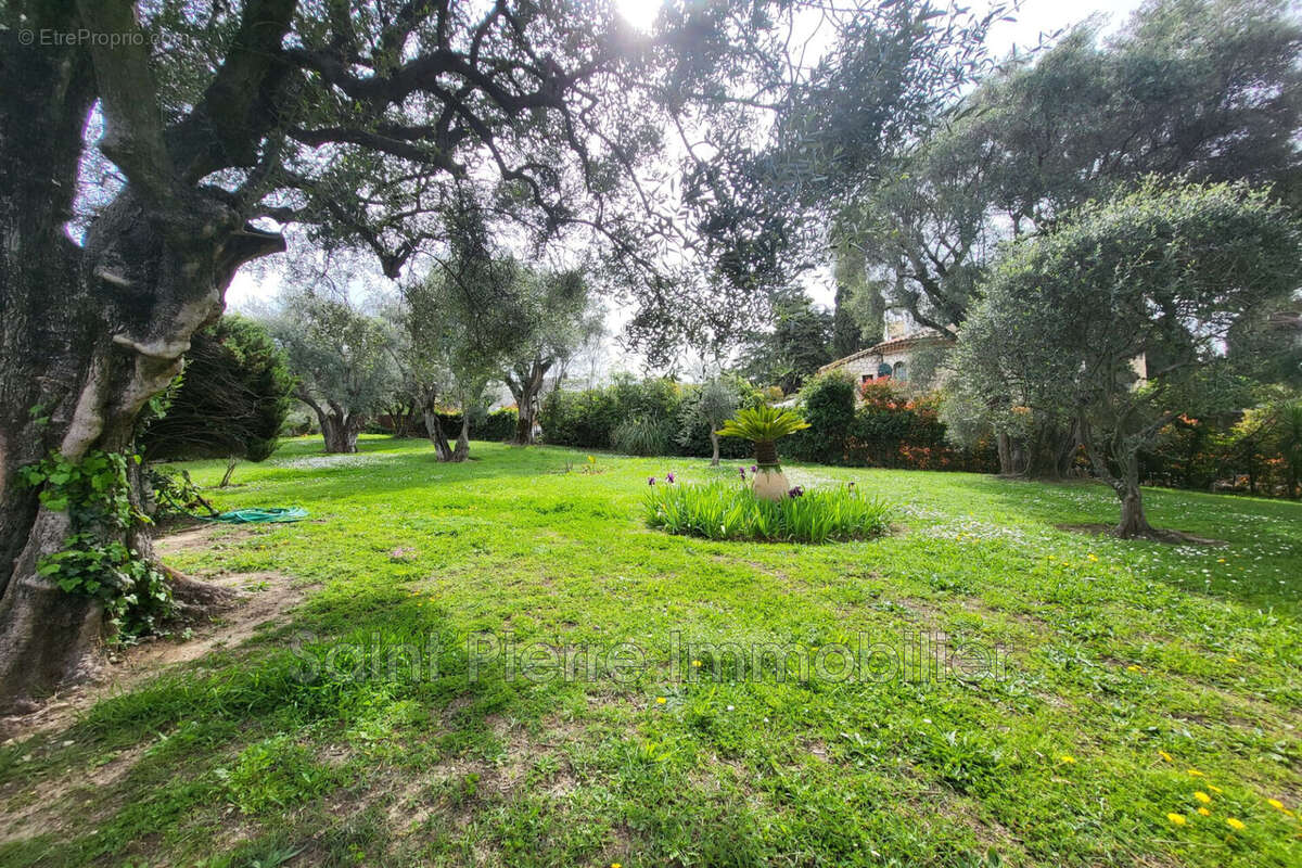 Appartement à CAGNES-SUR-MER