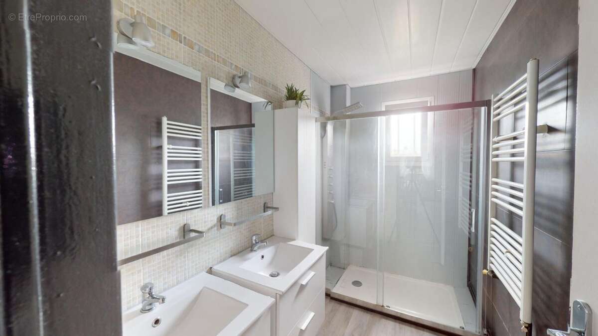 Maison à ROZAY-EN-BRIE