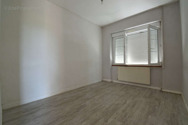 Maison 76 m² à Saint-Fraimbault  - photo 11