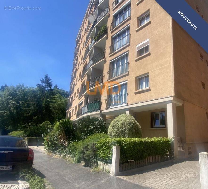 Appartement à NOGENT-SUR-MARNE