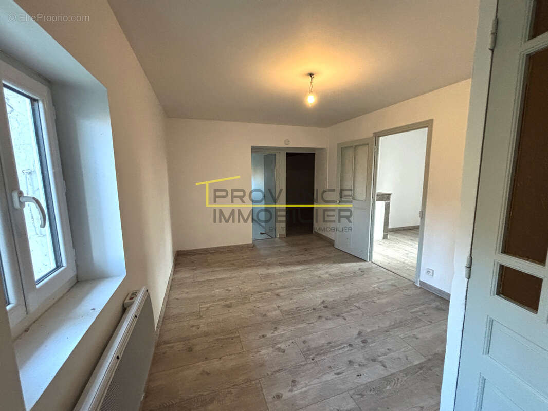 Maison à CHATEAUNEUF-DU-RHONE