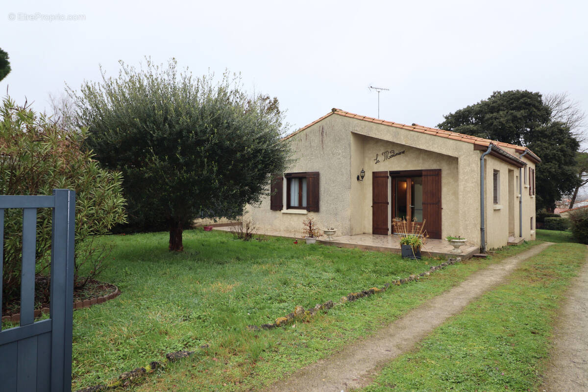 Maison à MESCHERS-SUR-GIRONDE