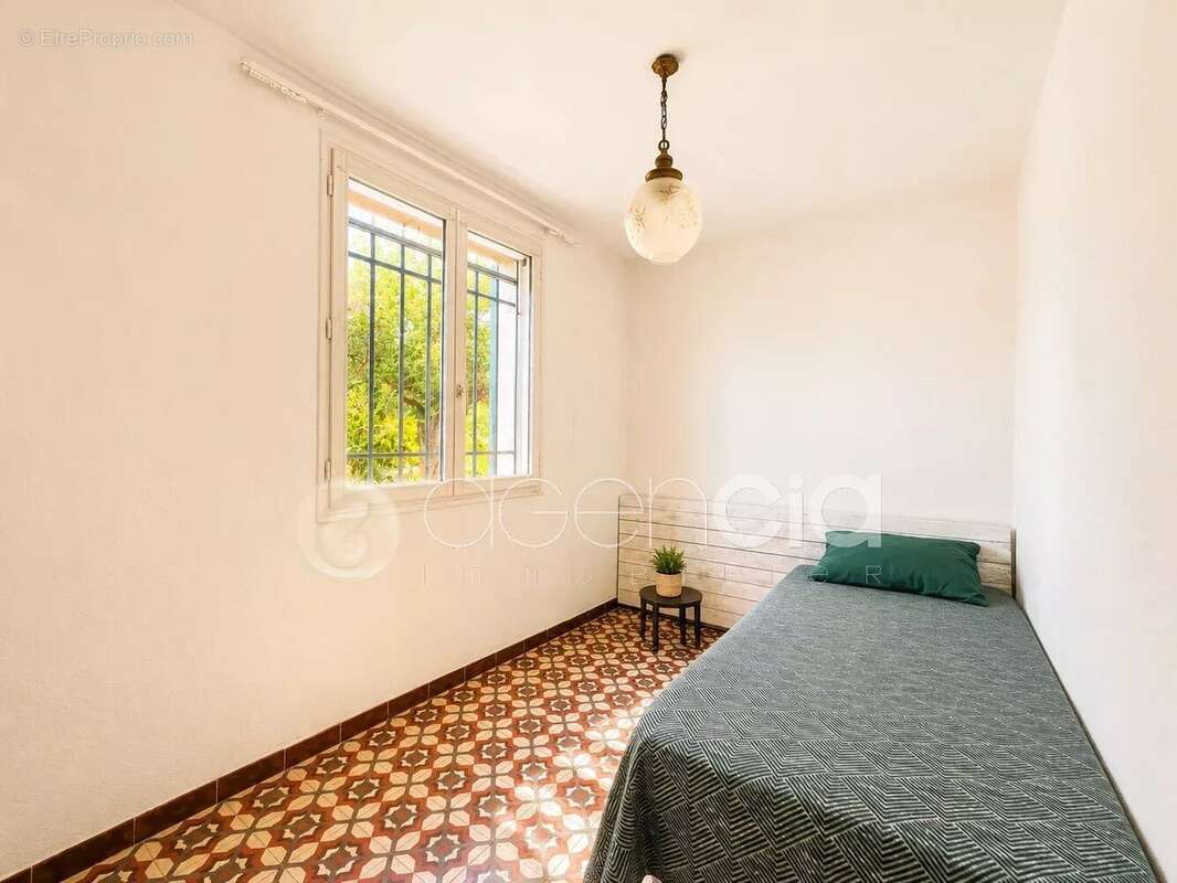 Plan de grasse  maison type mas provencal  232 m2 - photo 15