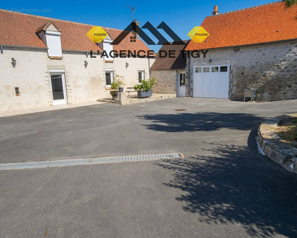 Maison à CHILLEURS-AUX-BOIS