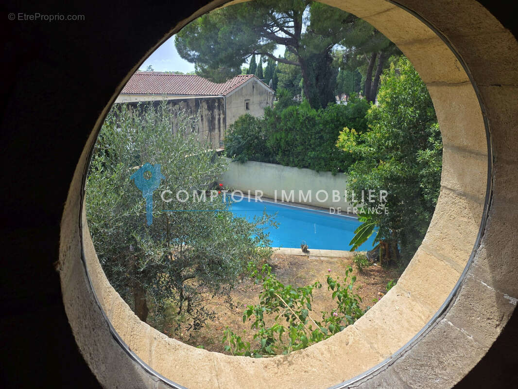 Immeuble de rapport avec Maison vigneronne et  locaux proche centre ville - photo 7