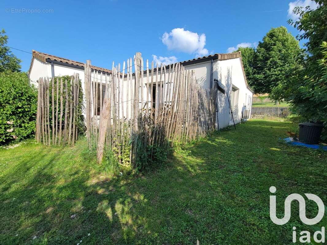 Photo 2 - Maison à ARBANATS