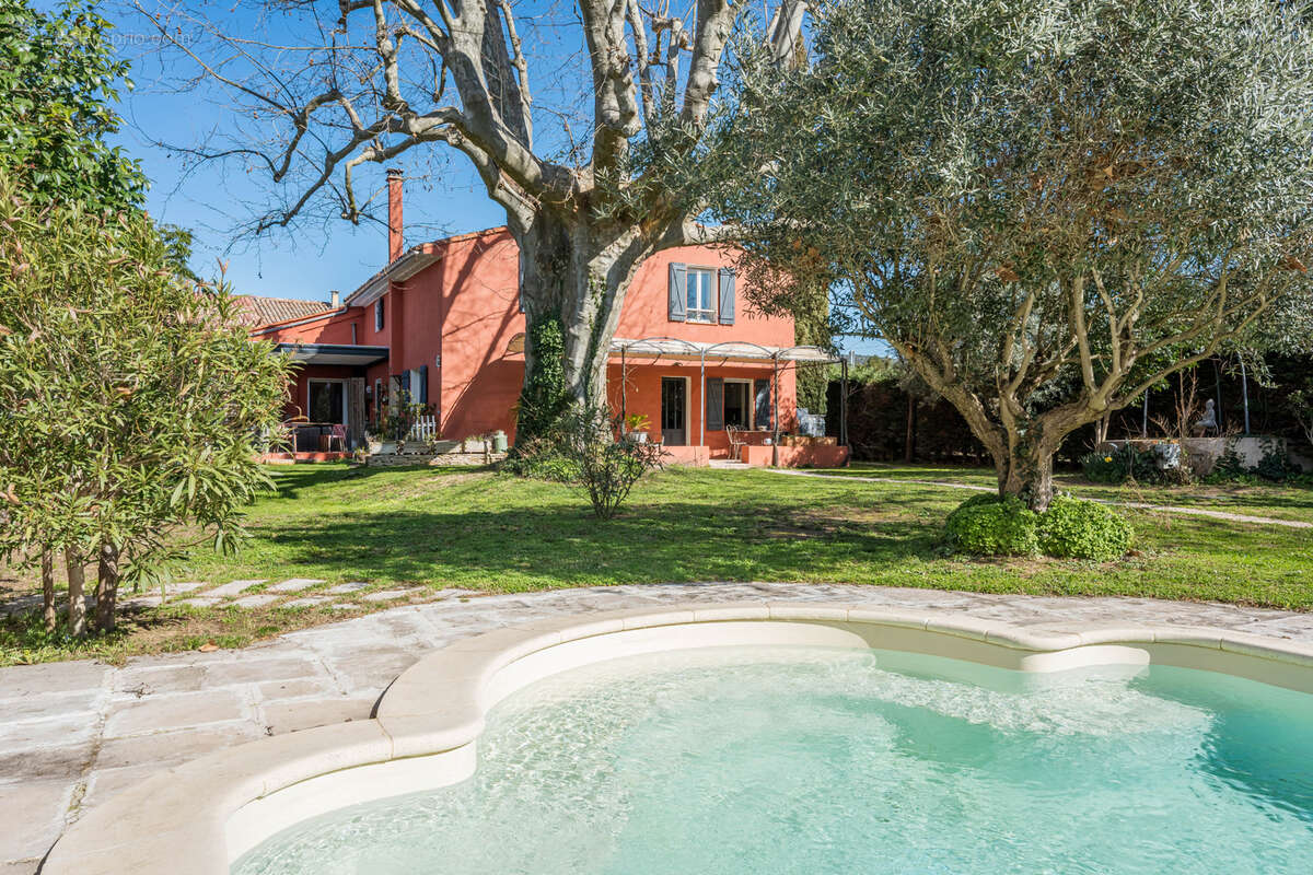 Maison à LA BOUILLADISSE