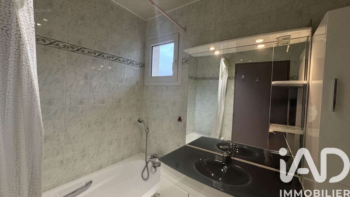 Photo 9 - Appartement à SAINT-PIERRE-EN-FAUCIGNY