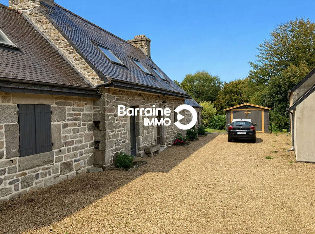 Maison à GUERLESQUIN