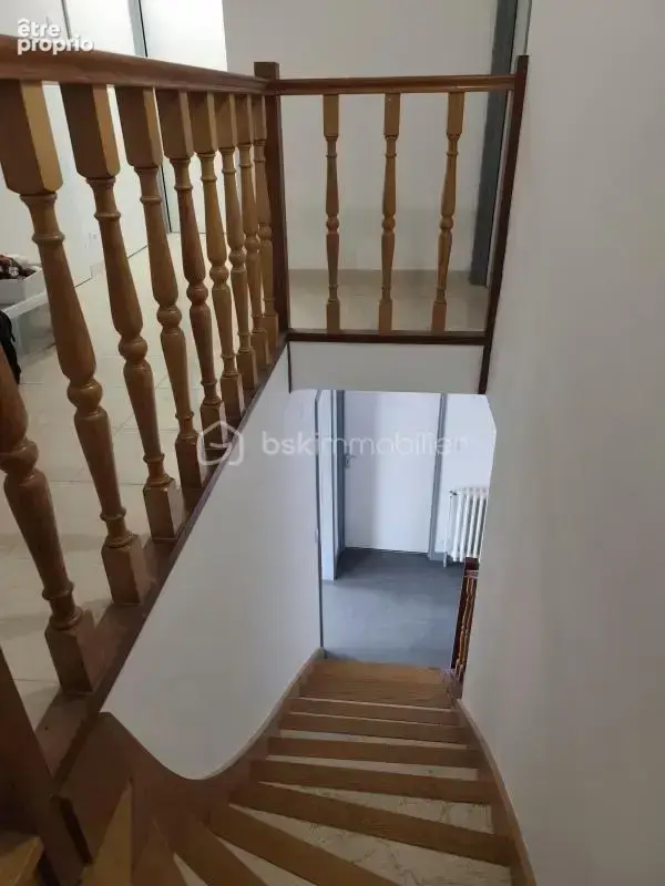  Montigny-lès-Metz – Maison familiale rénovée avec prestations de qualité - photo 16