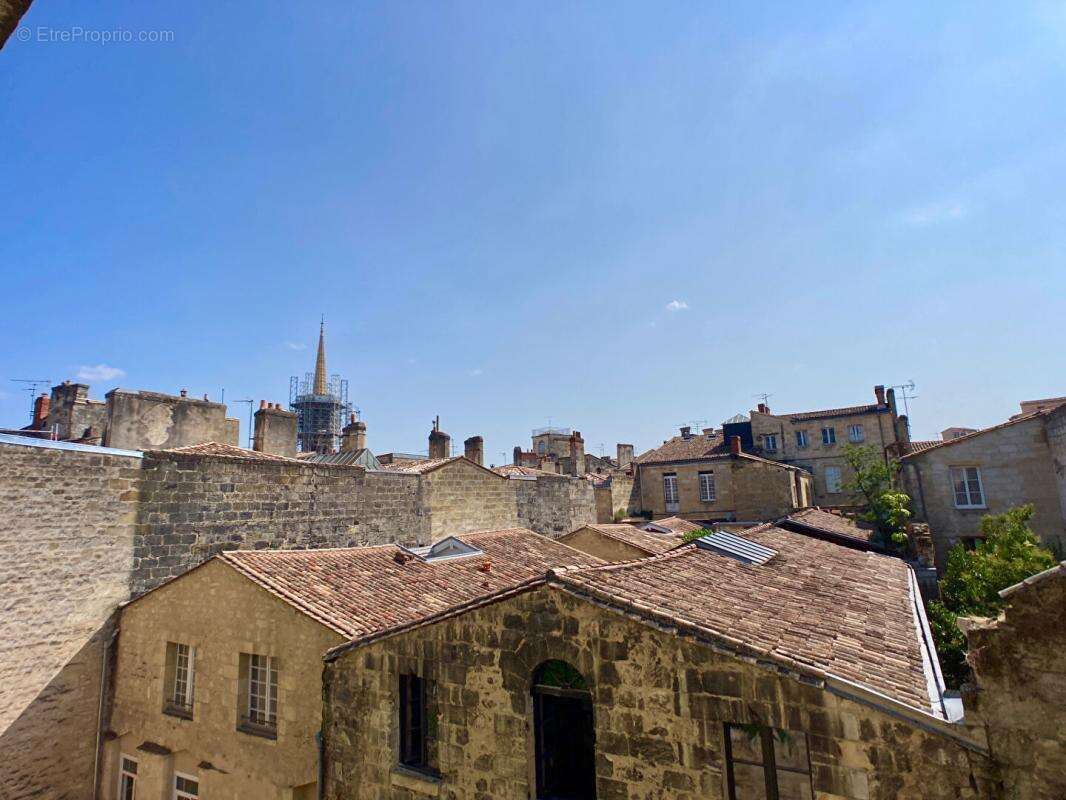Appartement à BORDEAUX