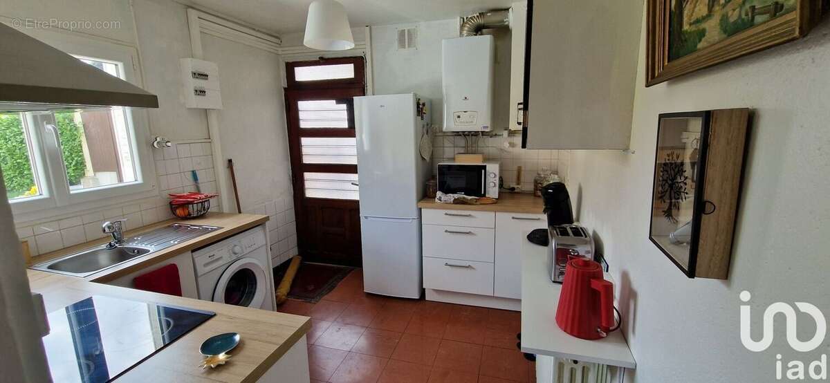 Photo 5 - Maison à SAINT-MEDARD-LA-ROCHETTE