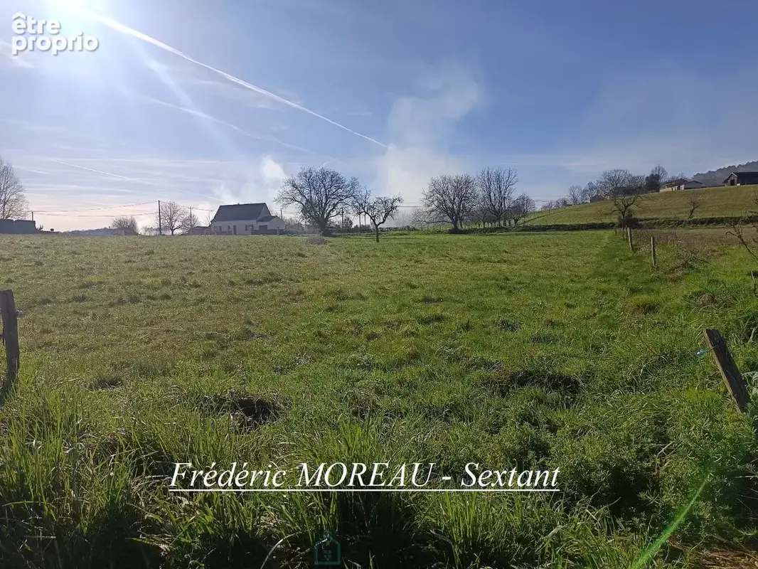 Trés beau terrain constructible double accès. - photo 2