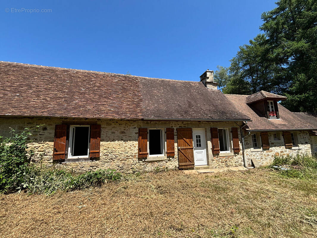 Maison à BUSSIERE-GALANT