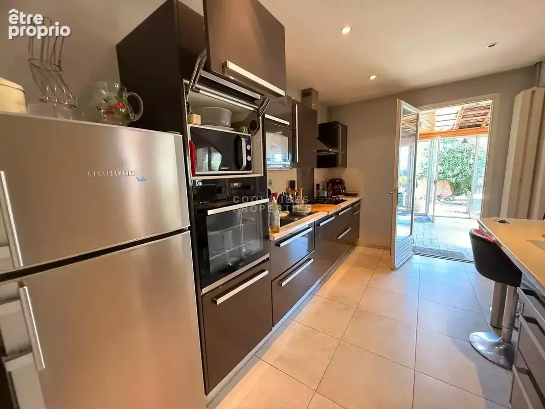 Mougins Cabrières Sud, villa 7P, jardin - photo 6