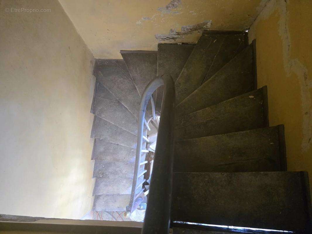 Maison à SAINT-PAUL-LIZONNE