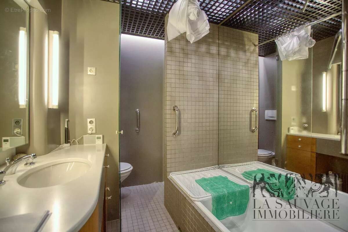 Appartement à PARIS-6E