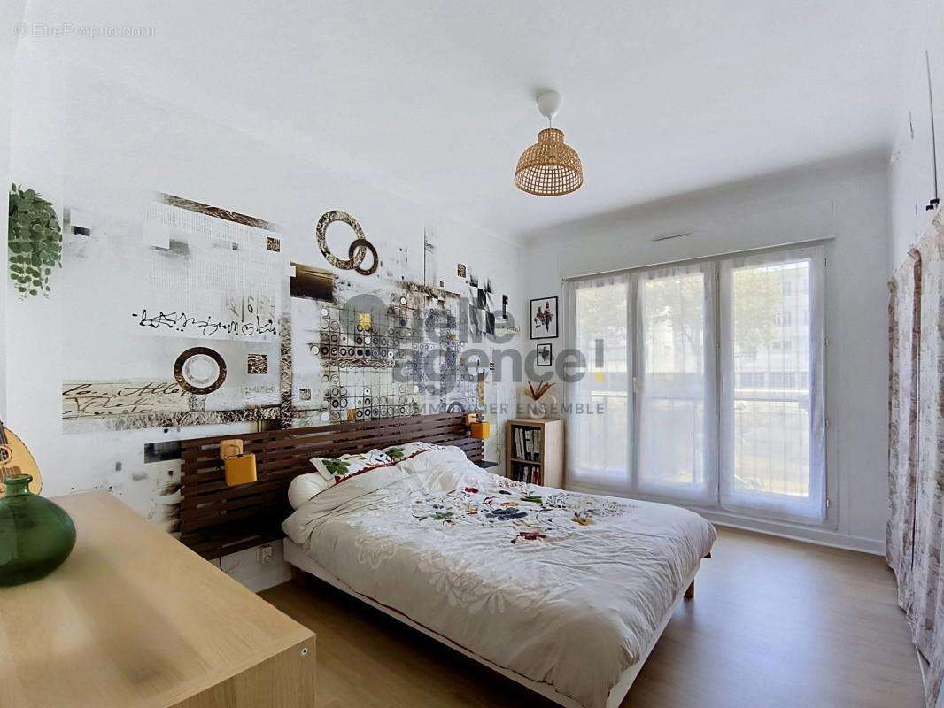 Clé en main : T4 rénové, balcon spacieux et parking privé - photo 8