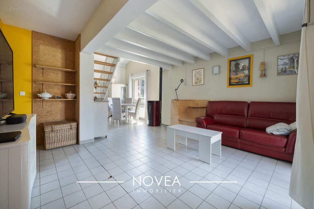 Maison à MISERIEUX