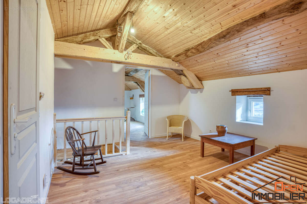 Maison à HAUTEFAGE-LA-TOUR