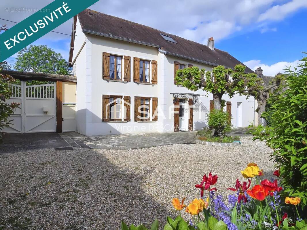 Photo 1 - Maison à LONGNES