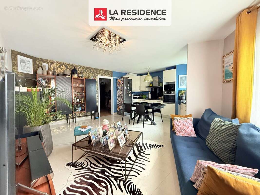 Appartement à VELIZY-VILLACOUBLAY