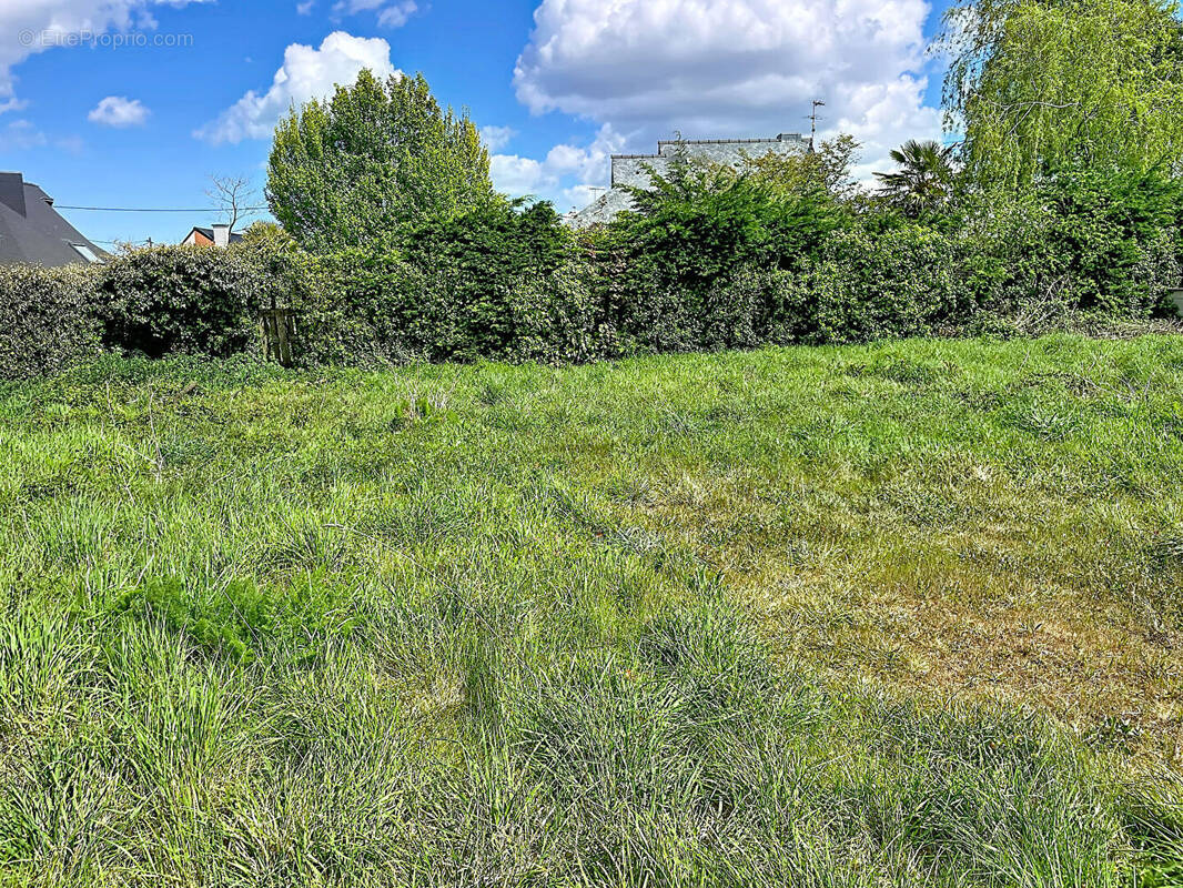 Terrain à PLOUFRAGAN