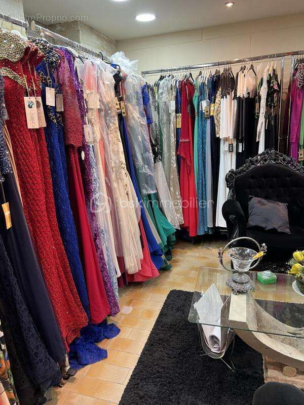 Commerce à PARIS-11E