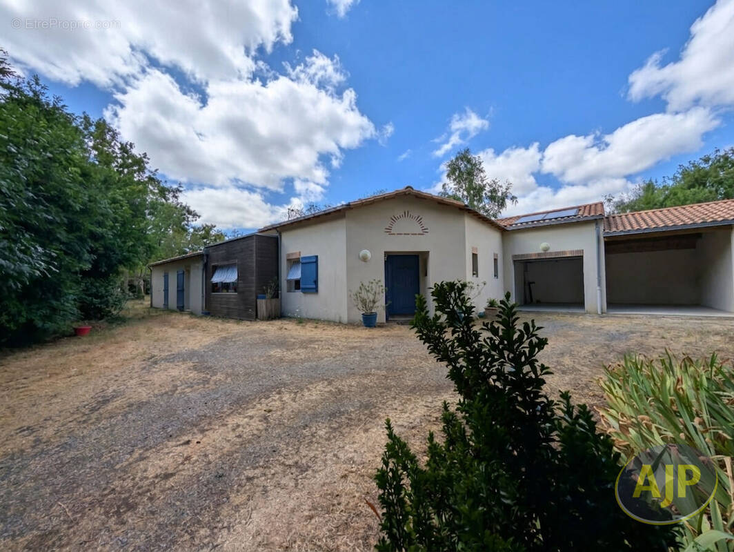 Maison à LA BERNARDIERE