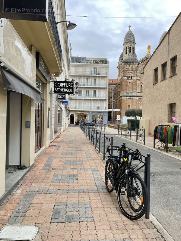 Commerce à SAINT-RAPHAEL