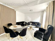 Appartement à SARTROUVILLE