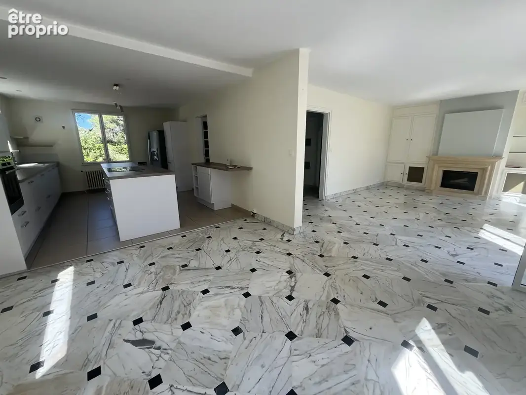 Arradon   maison familiale de 198 m2   7 chambres   terrain de 1 500 m2 environ - photo 6