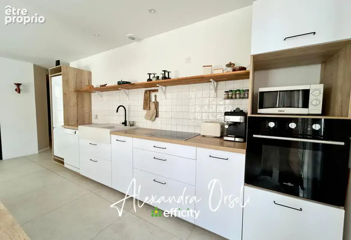 Maison 5 pièces 116 m² à vendre à Saint-Mathurin (85150) - photo 2