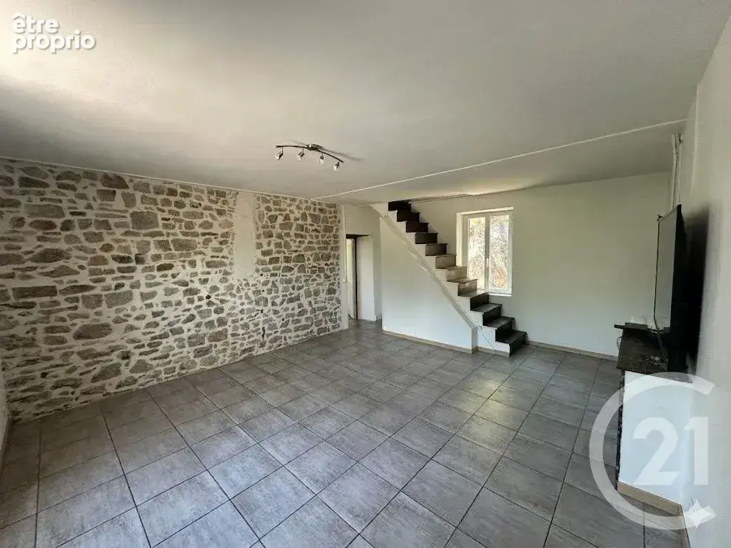 Maison 7 pièces 265 m² à vendre à Montreuillon (58800) - photo 4