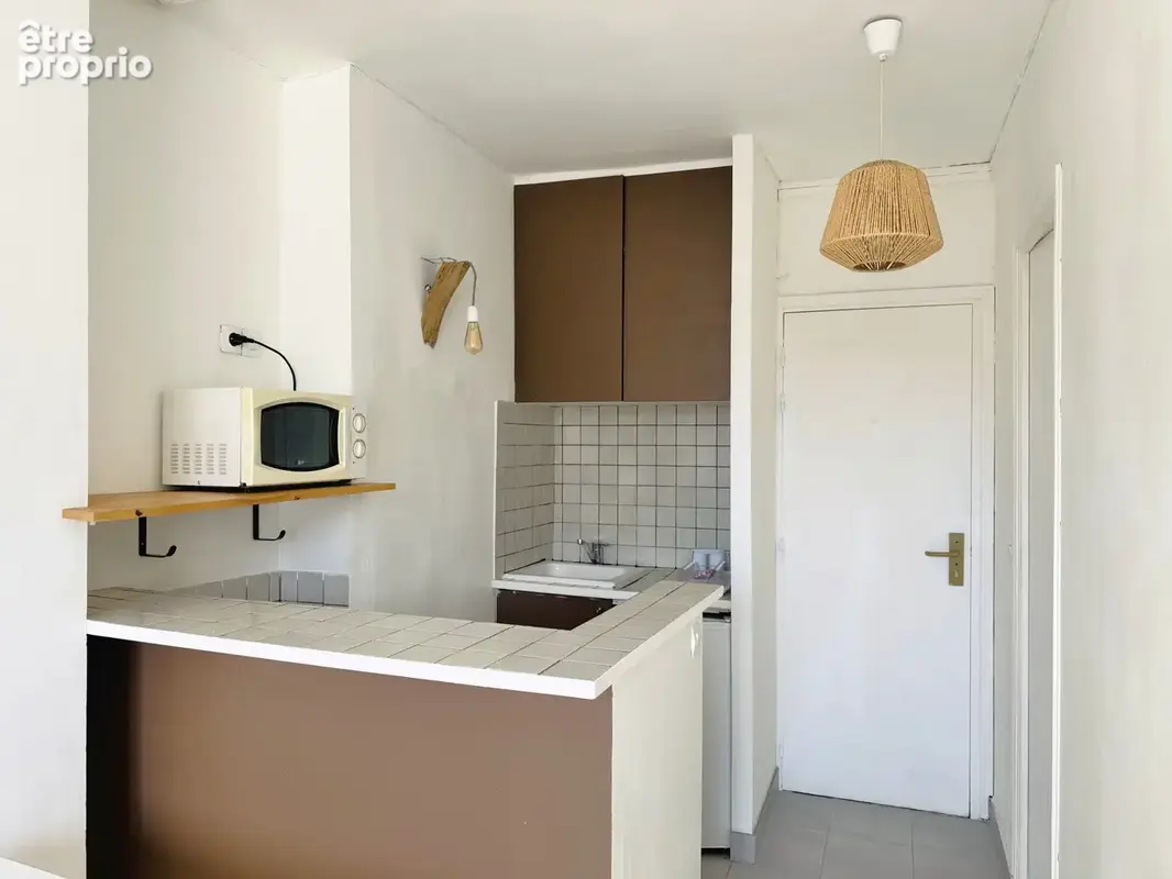 Studio 20,15 m2   Paris 17e   Dernier étage - photo 5