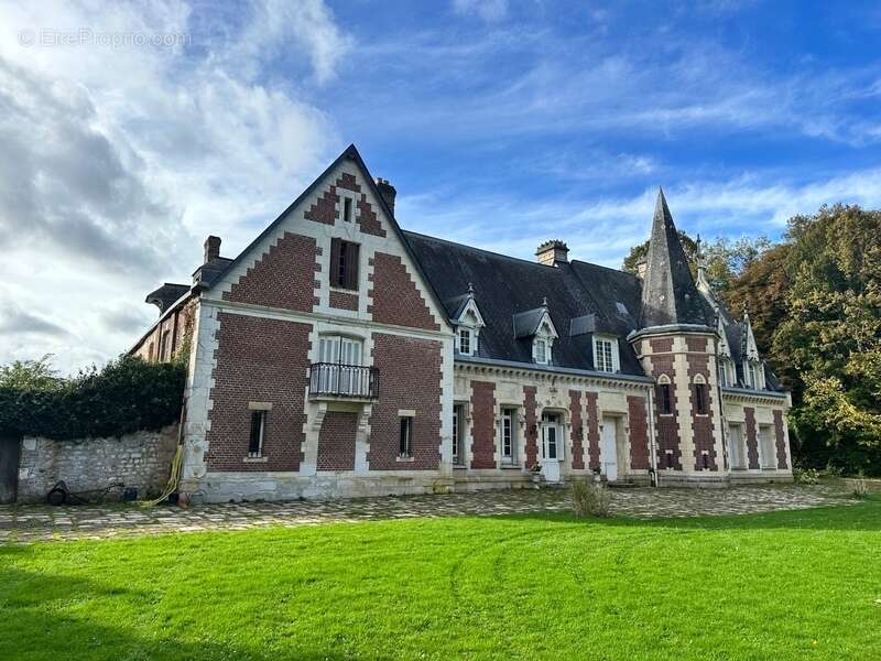 Magnifique Manoir XVIe de 500 m2 au cœur d’un parc Lenôtre de 2 hectares - photo 4
