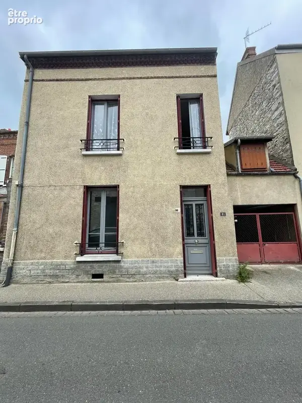 Photo Maison à Freneuse au prix de 172 000€