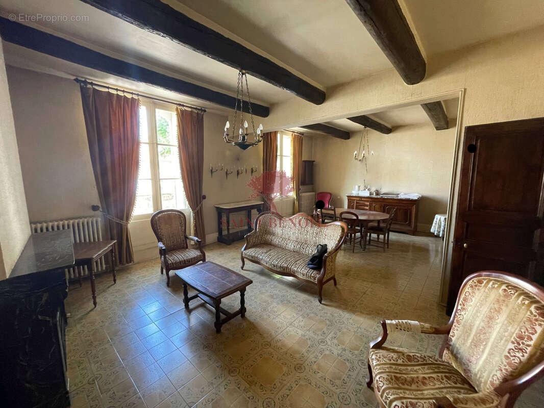Maison à SAINT-BAUZILLE-DE-LA-SYLVE