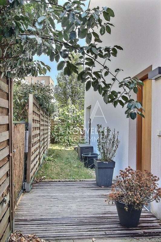 Uniquement chez LNA Immobilier, Villa en duplex de standing avec jardin et parking - photo 4