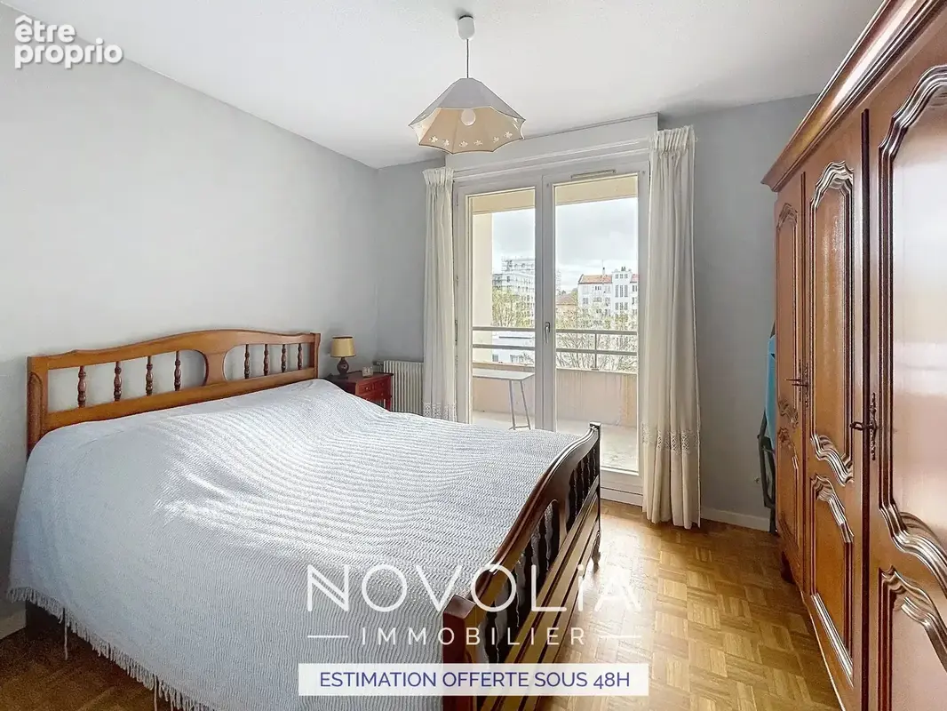 Appartement 80 m² à Villeurbanne  - photo 8