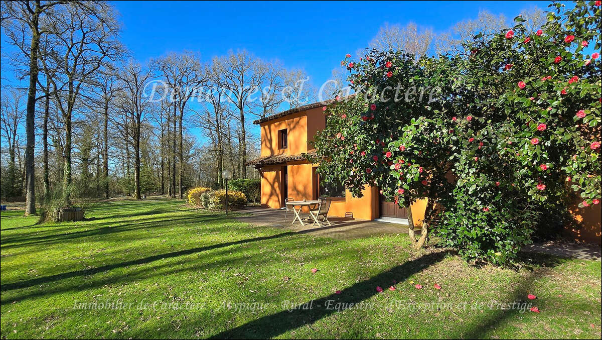 Maison à GESTE