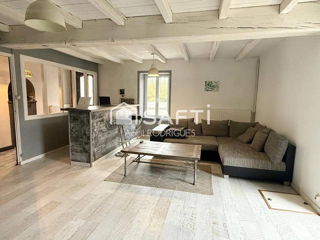 Photo 1 - Maison à CHANTONNAY