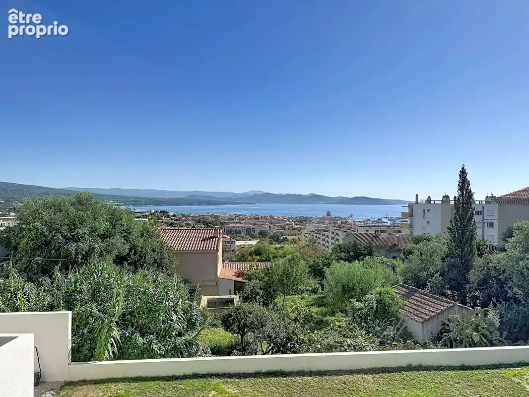 Maison 6 pièces 183 m² à vendre à La Ciotat (13600) - photo 5