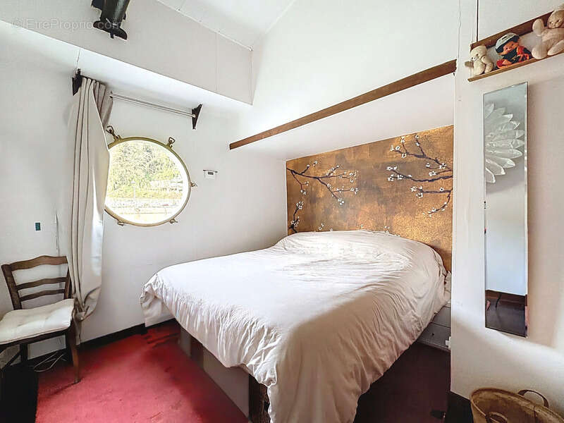 A 15 mn de Perrache - Au calme - Péniche habitation + studio / 170 m² avec vue exceptionnelle - photo 13