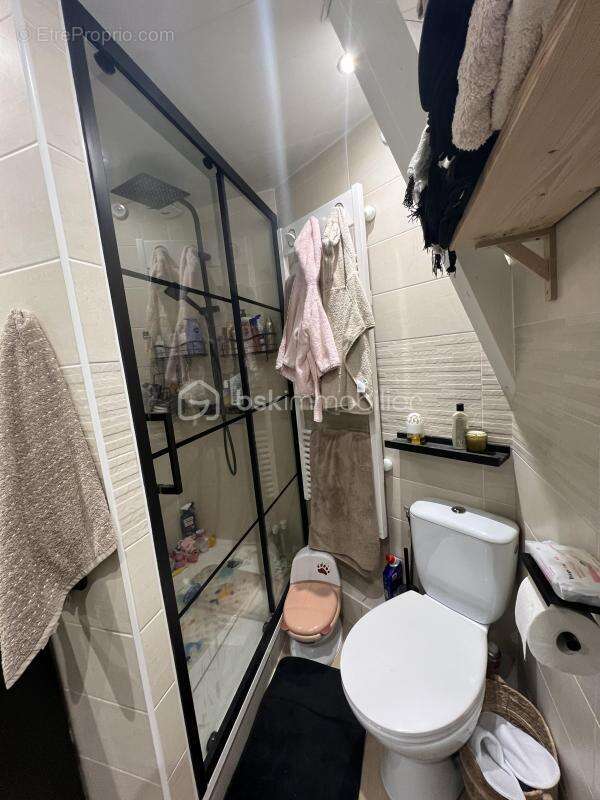 Appartement à SERVON