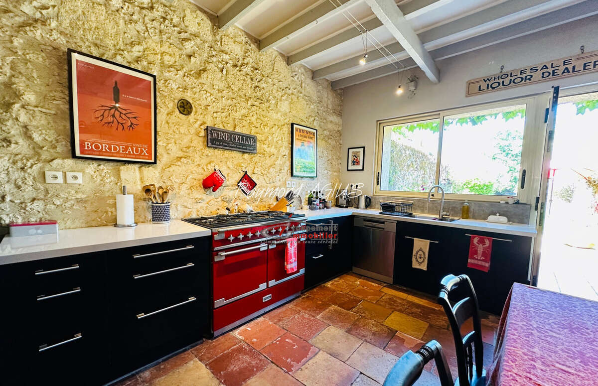 Maison à PORT-SAINTE-FOY-ET-PONCHAPT