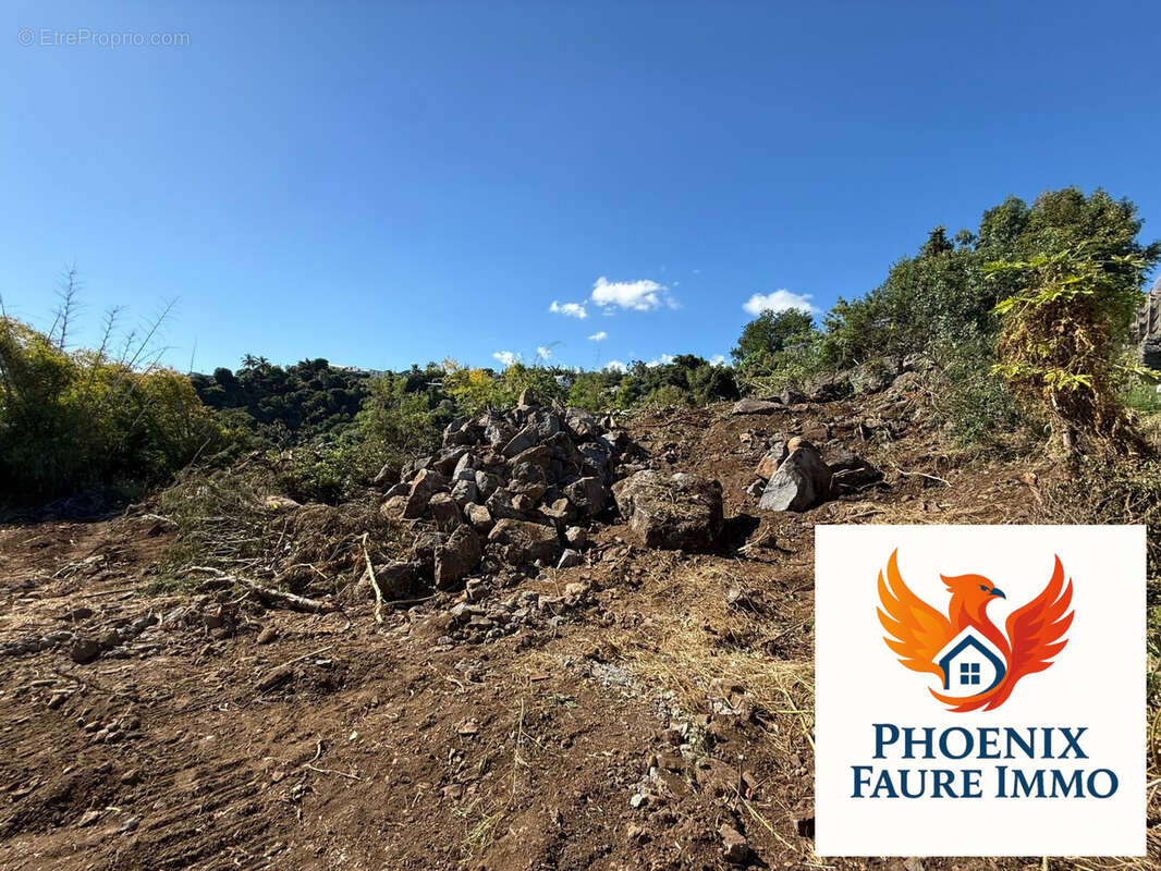 Terrain 3549 m² à Saint-Paul  - photo 4