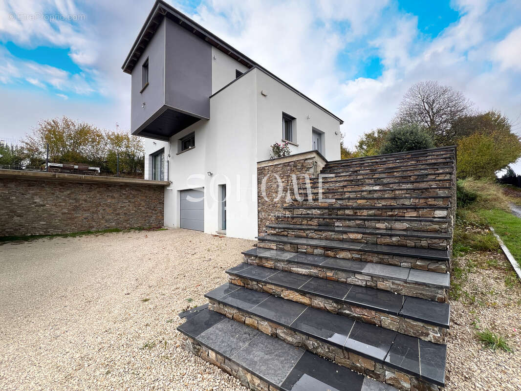 Maison à LES MAZURES