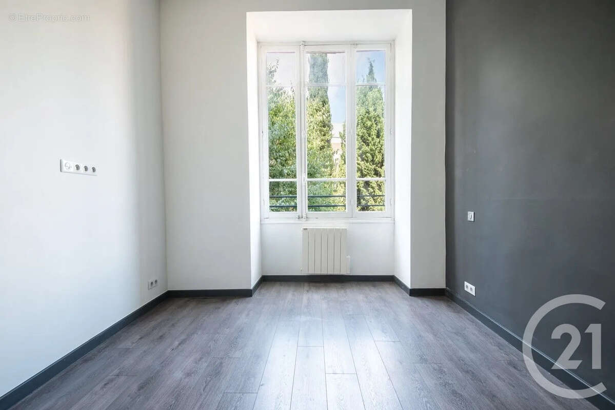 Appartement 58 m² à Nice  - photo 9